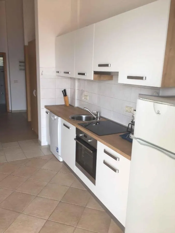 Apartment In Okrug Gornji With Two-Bedrooms 2 Trogir