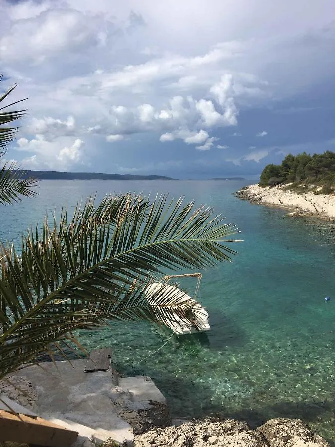 Apartment In Okrug Gornji With Two-Bedrooms 2 Trogir