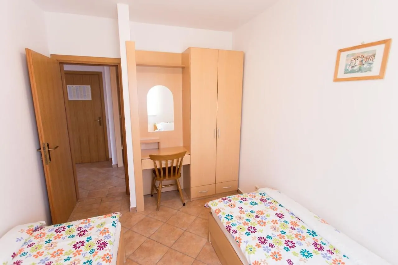 Apartment In Okrug Gornji With Two-Bedrooms 2 Trogir 0*,